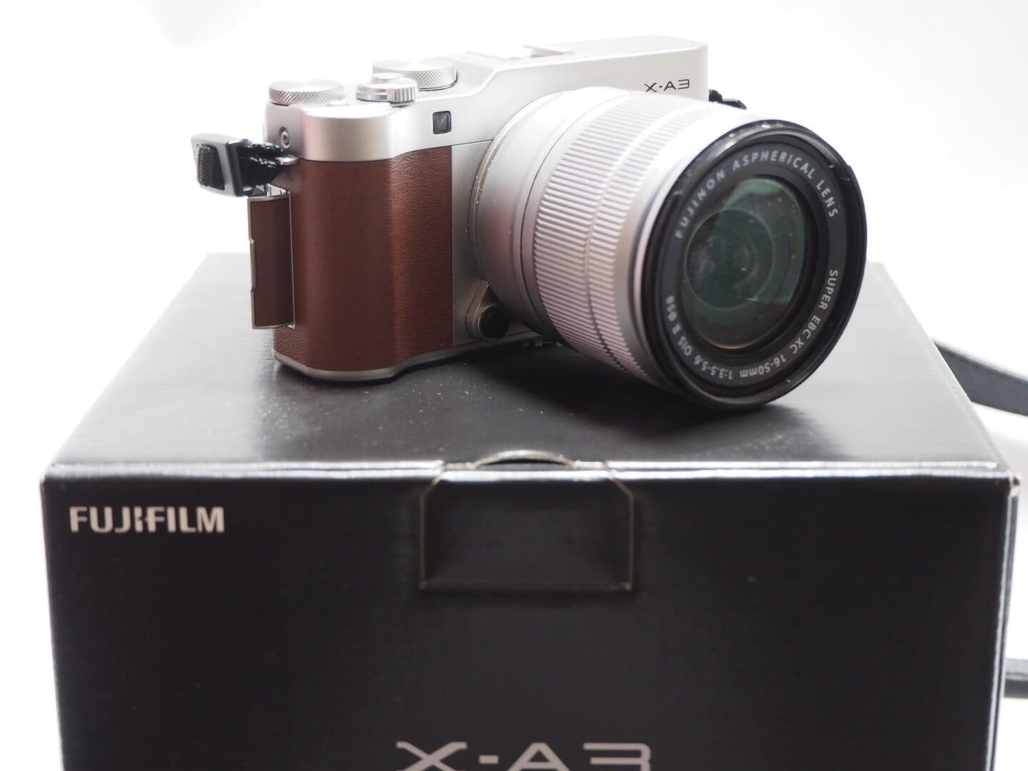 Oprechtheid Michelangelo moord 強力な接写が魅力なミラーレス一眼 FUJIFILM X-A3 | L'7 Records