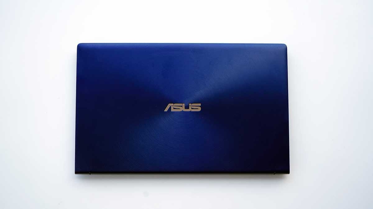 ZenBook 14 ASUS UX434FL - 正面